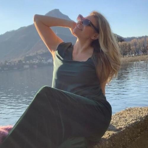 Je suis une bonne femme mure